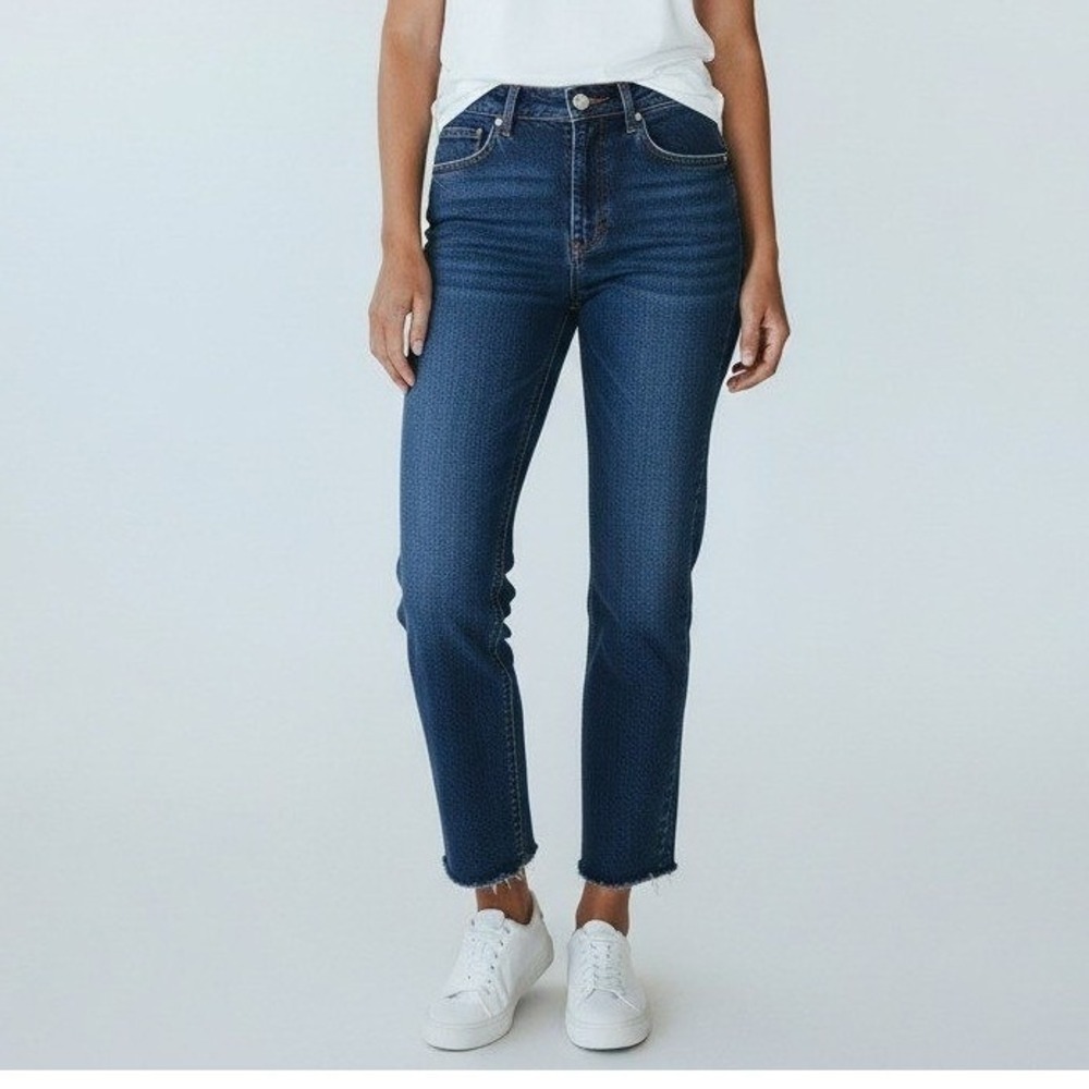 Everlane Jeans Women 26 Blue Dark Wash Frayed Hem‎ Cropped Denim Normcore Preppy